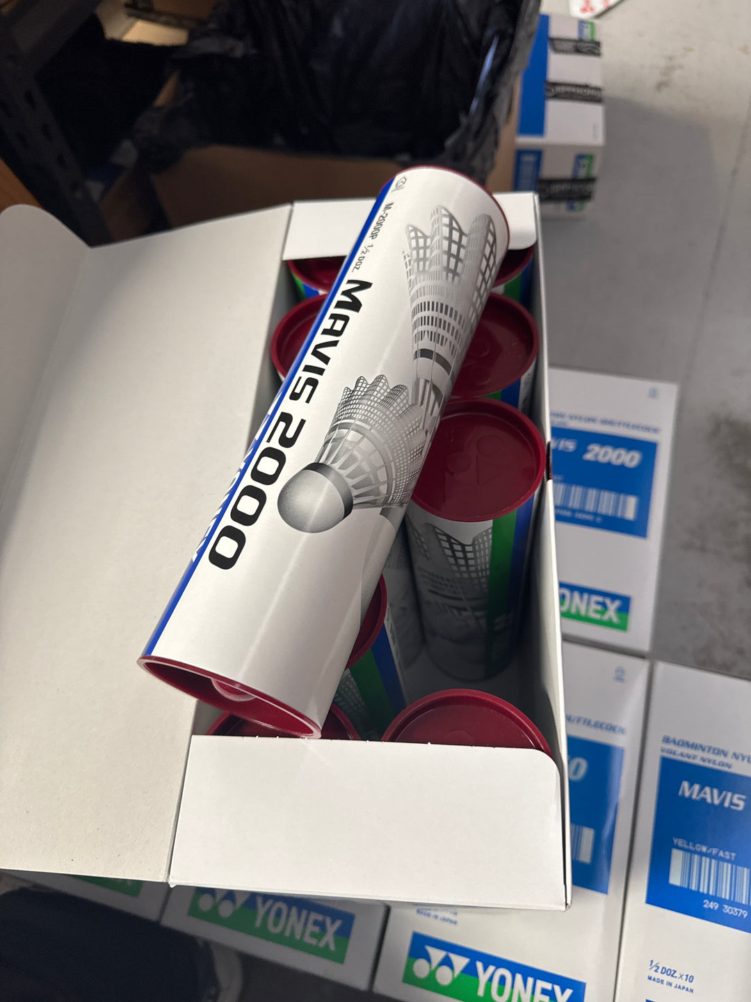 YONEX NYLON SHUTTLES Mavis 2000