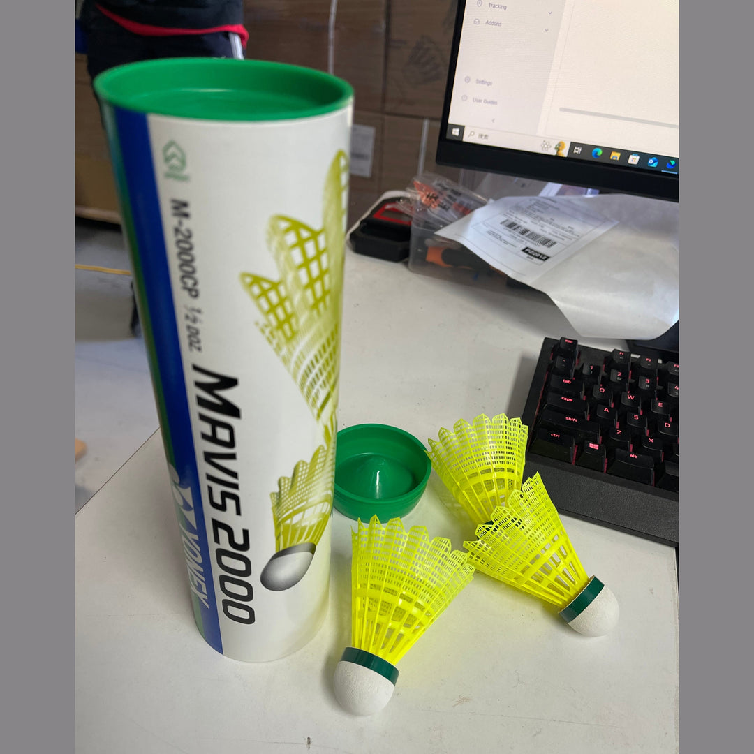 YONEX NYLON SHUTTLES Mavis 2000