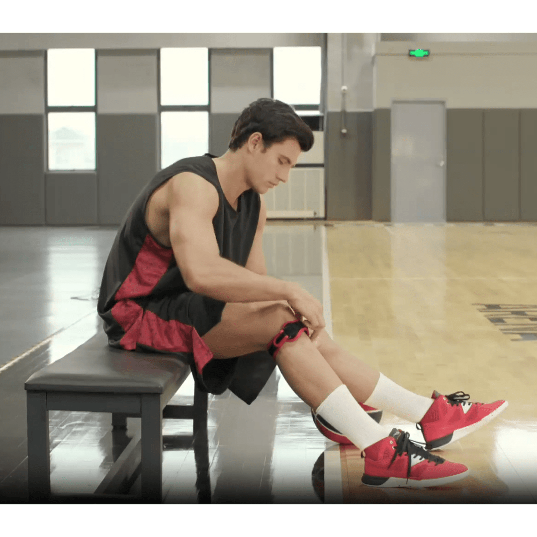 AQ Patella Brace Fitness Running Basketball Soccer Compression Shock Absorption Double Buckle Adjustable Knee Brace 50511SP