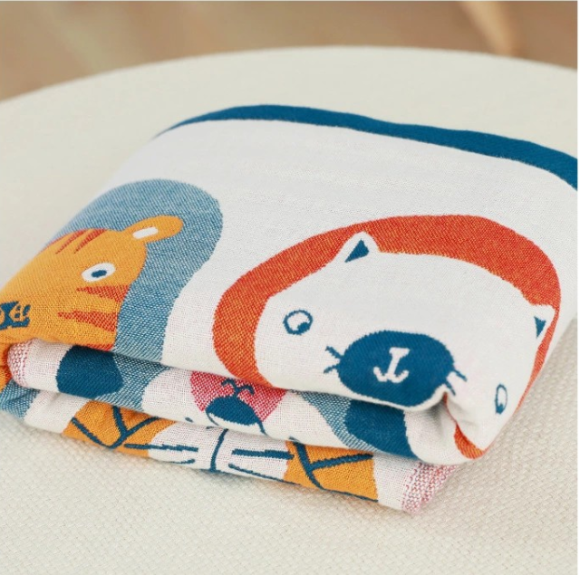 Four-Layer Cotton Gauze Towel Blanket – 100% Cotton, Soft, Lightweight, Summer Throw for Adults