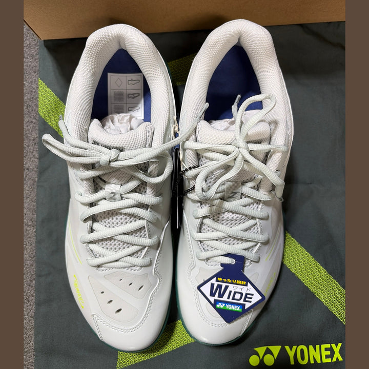 YONEX Badminton Shoes 65 Z VA WIDE Power Cushion Grayish Beige SHBVAZWEX