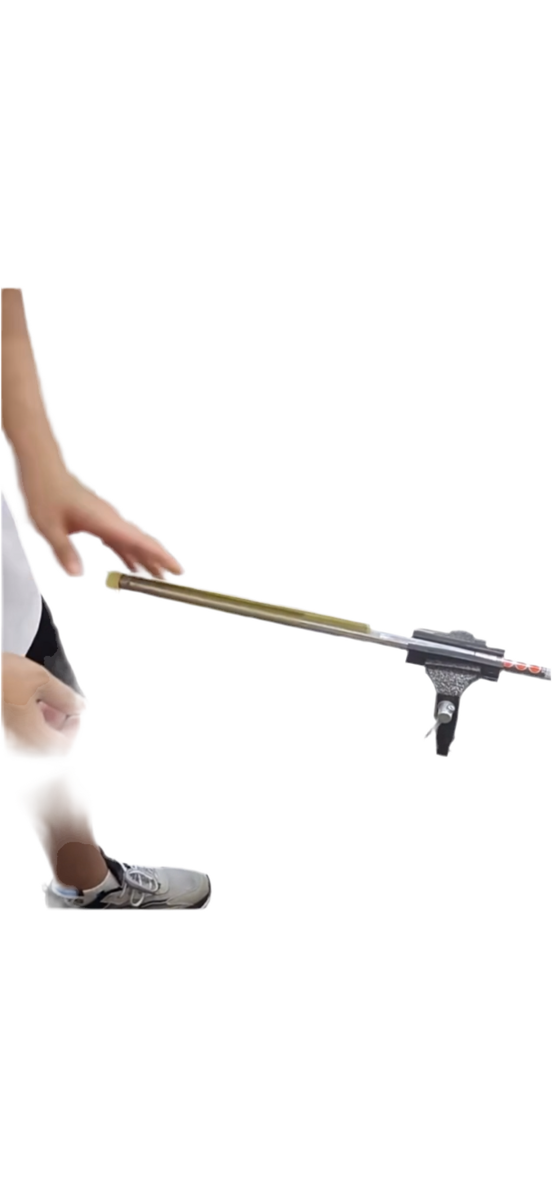 GOLF RE-GRIPPING SERVIC(Only On Site)Irons$12, Hybrids$12, Drivers$12,Putters$29-35