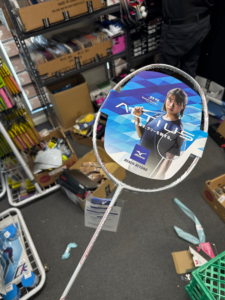 MIZUNO ALTIUS 05 PACE badminton racket 4U (73MTB10502)