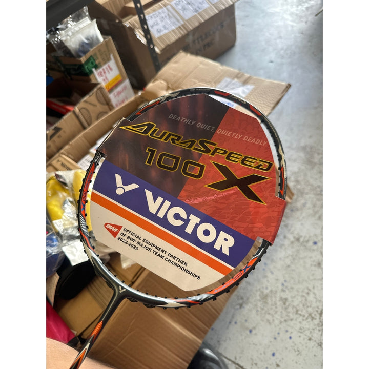 Victor AURASPEED 100x Speed Attacking Badminton Racquet 4U(83g)G5