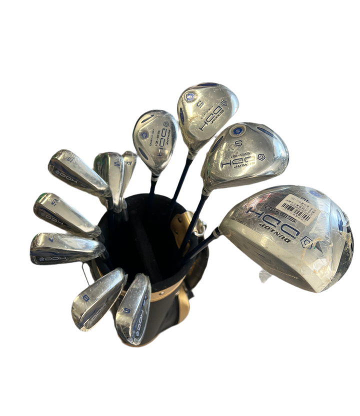 CLEARANCE SALE DUNLOP MEN'S GOLF SET 513792（4 wood, 7 iron No Rod Bag）