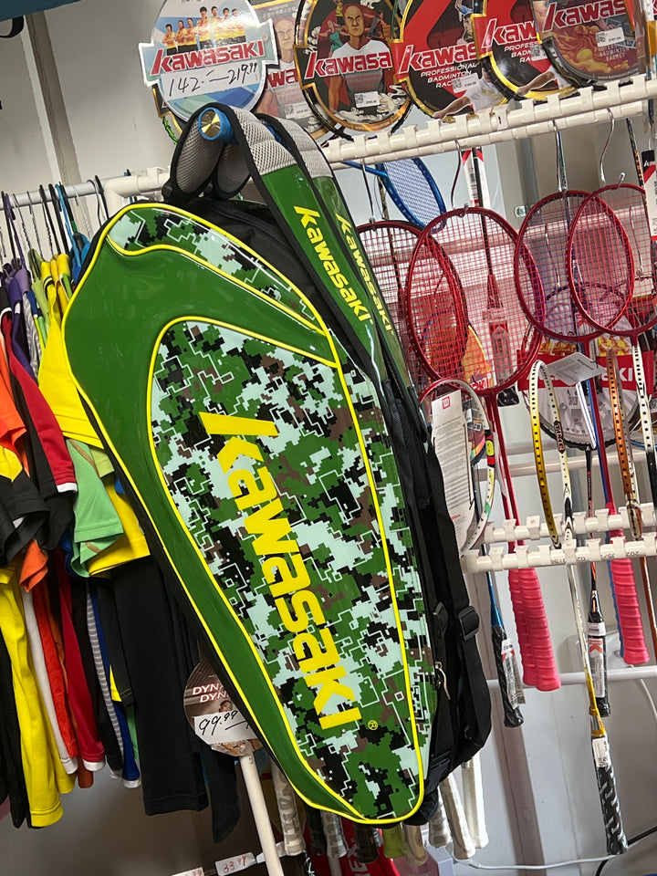 Kawasaki KBB-8637-287 6 Racquet Badminton Bag