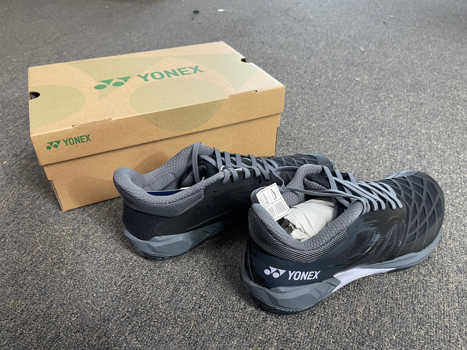 YONEX Power Cushion Cascade Drive 3 SHBCD3EX Black/Gray badminton shoes