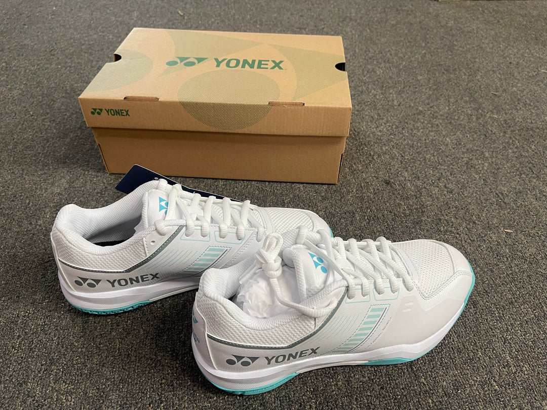 YONEX Power Cushion Strider Flow SHBSF1EX White/Mint badminton shoes