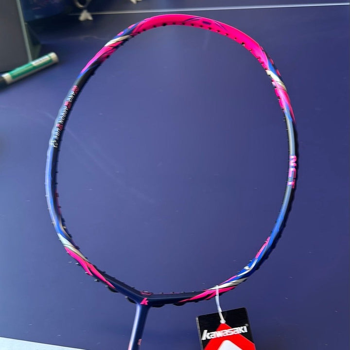 Kawasaki 4U KING  K8 Badminton Rackets 83g 30lbs with gift box