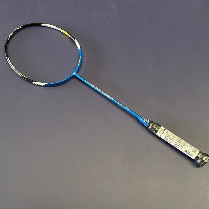 Victor BRAVE SWORD 1900f badminton racket 87g