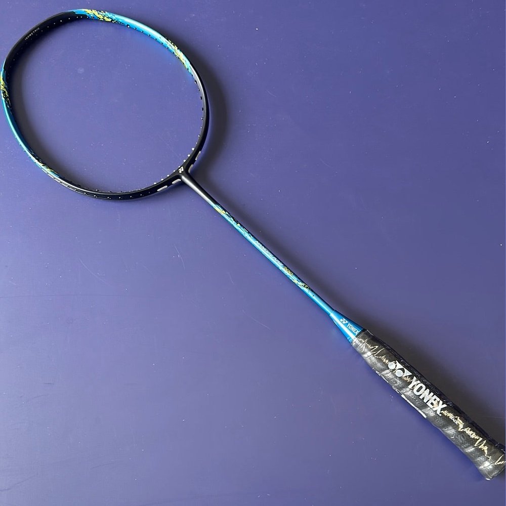 Yonex Nanoflare 700 Badminton racket 4U G5 Weight 83g product image - YONEX Badminton Racket